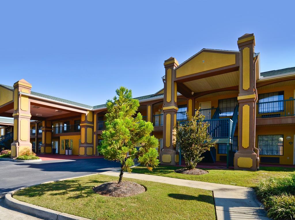 Peach State Inn & Suites Hawkinsville Dış mekan fotoğraf