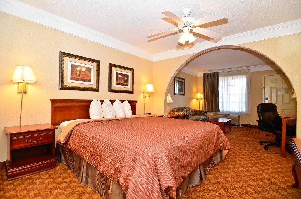 Peach State Inn & Suites Hawkinsville Dış mekan fotoğraf