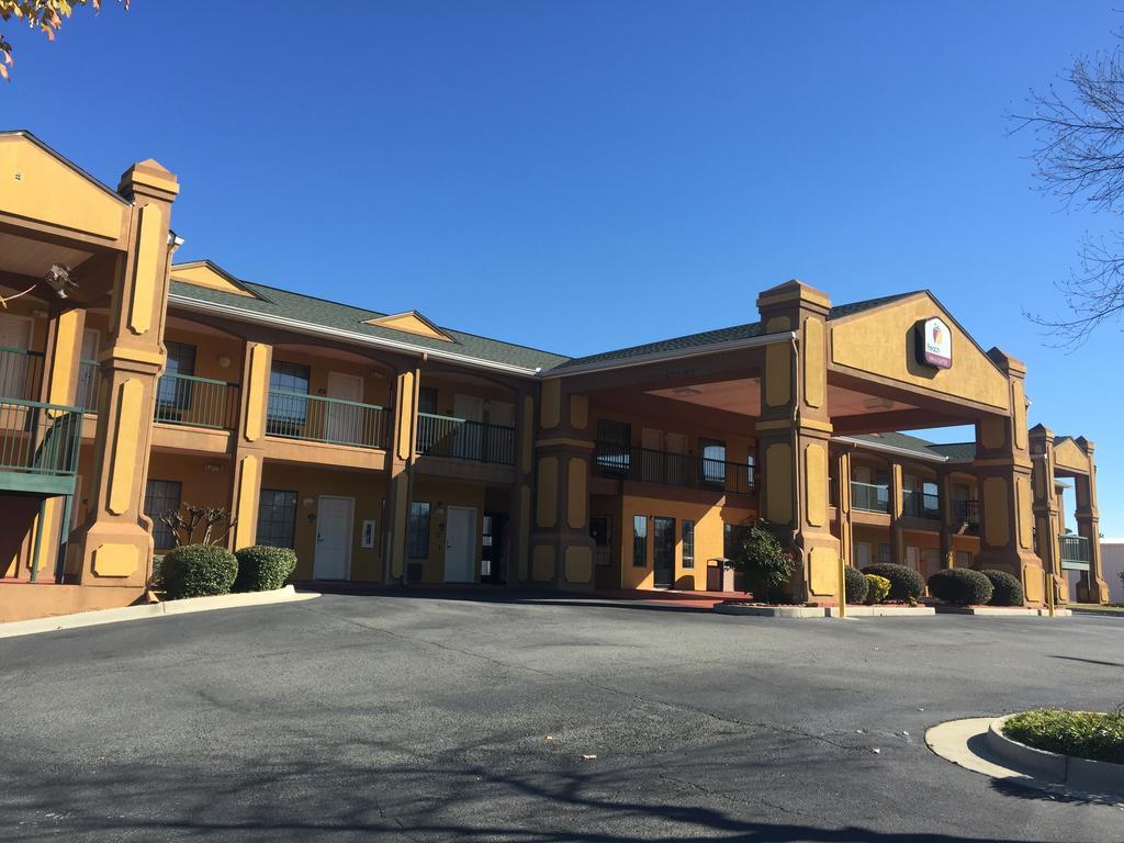 Peach State Inn & Suites Hawkinsville Dış mekan fotoğraf