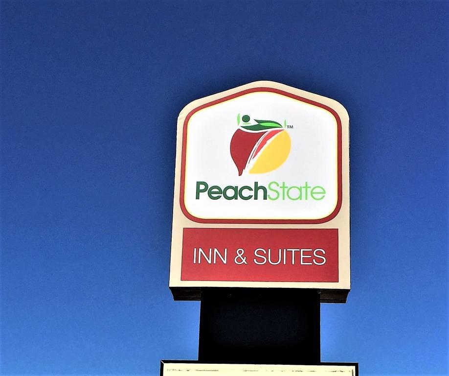 Peach State Inn & Suites Hawkinsville Dış mekan fotoğraf
